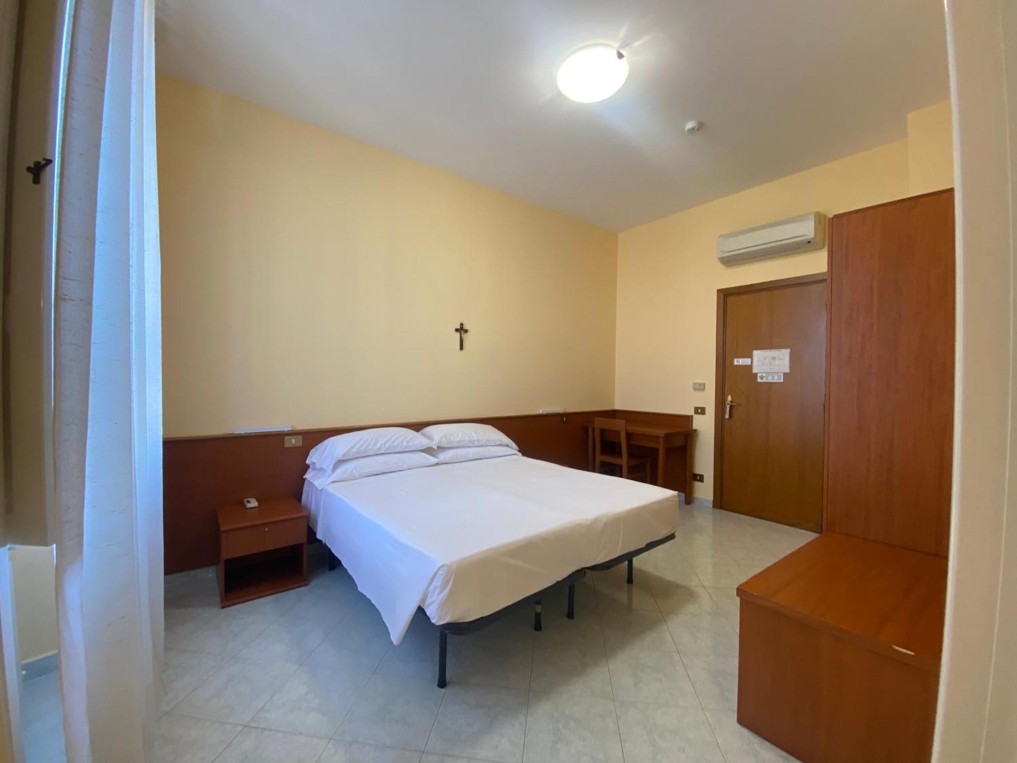 Casa Per Ferie Suore Salesiane Dei Sacri Cuori Bed & Breakfast Rom