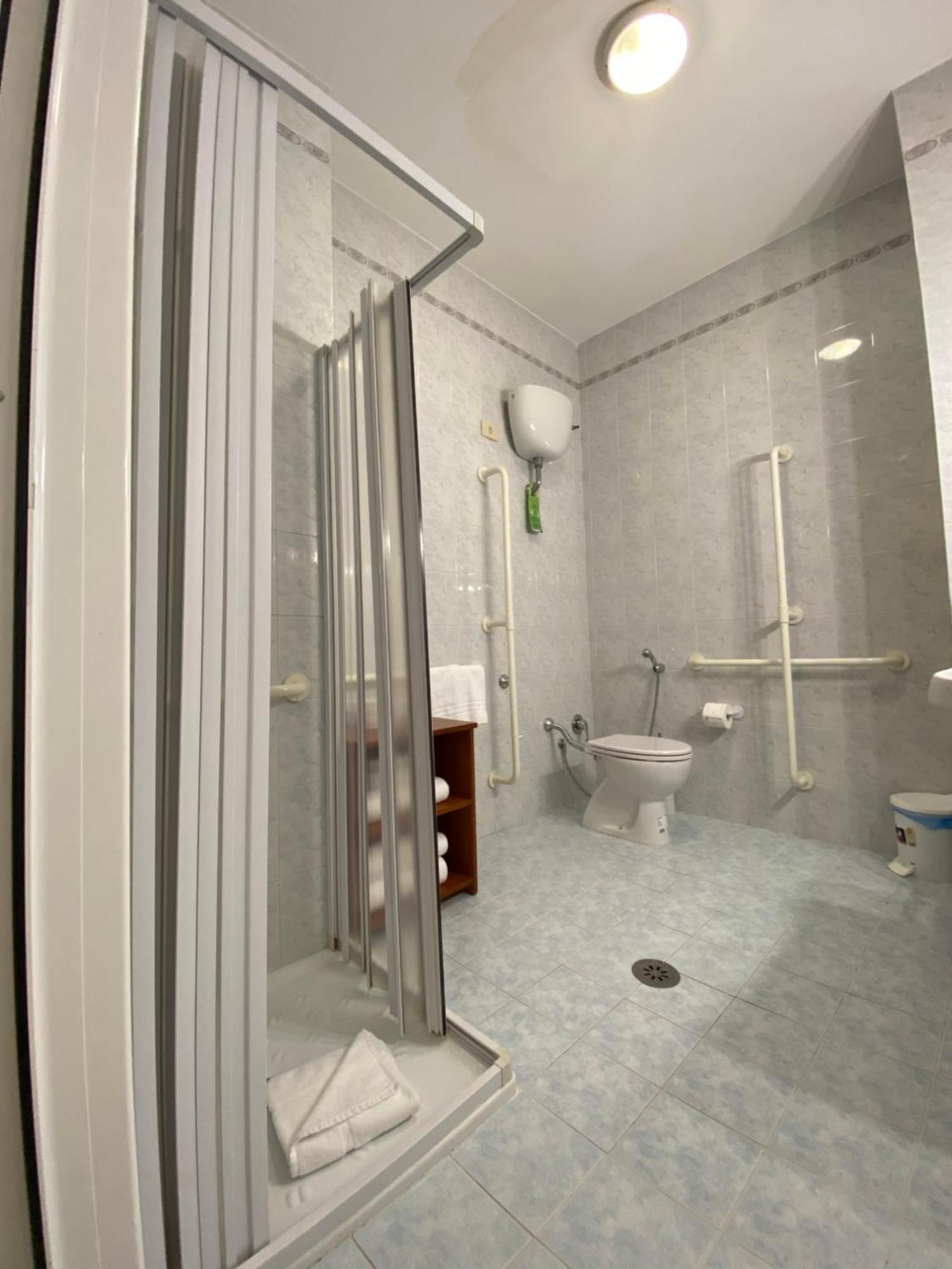 Casa Per Ferie Suore Salesiane Dei Sacri Cuori Bed & Breakfast Rom